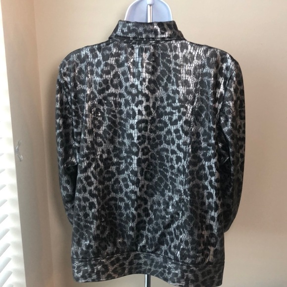 CHICO’S Animal Print Light Jacket - Picture 4 of 4